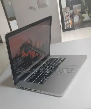 New Laptop Apple MacBook Pro 2011 4GB Intel Core I7 SSD 512GB