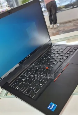 New Laptop Lenovo ThinkPad E14 G5 16GB Intel Core I7 SSD 256GB
