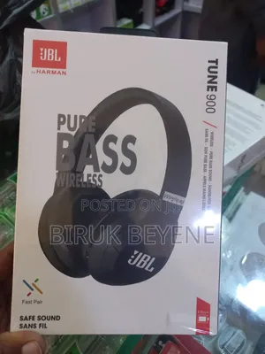 JBL Tune 900