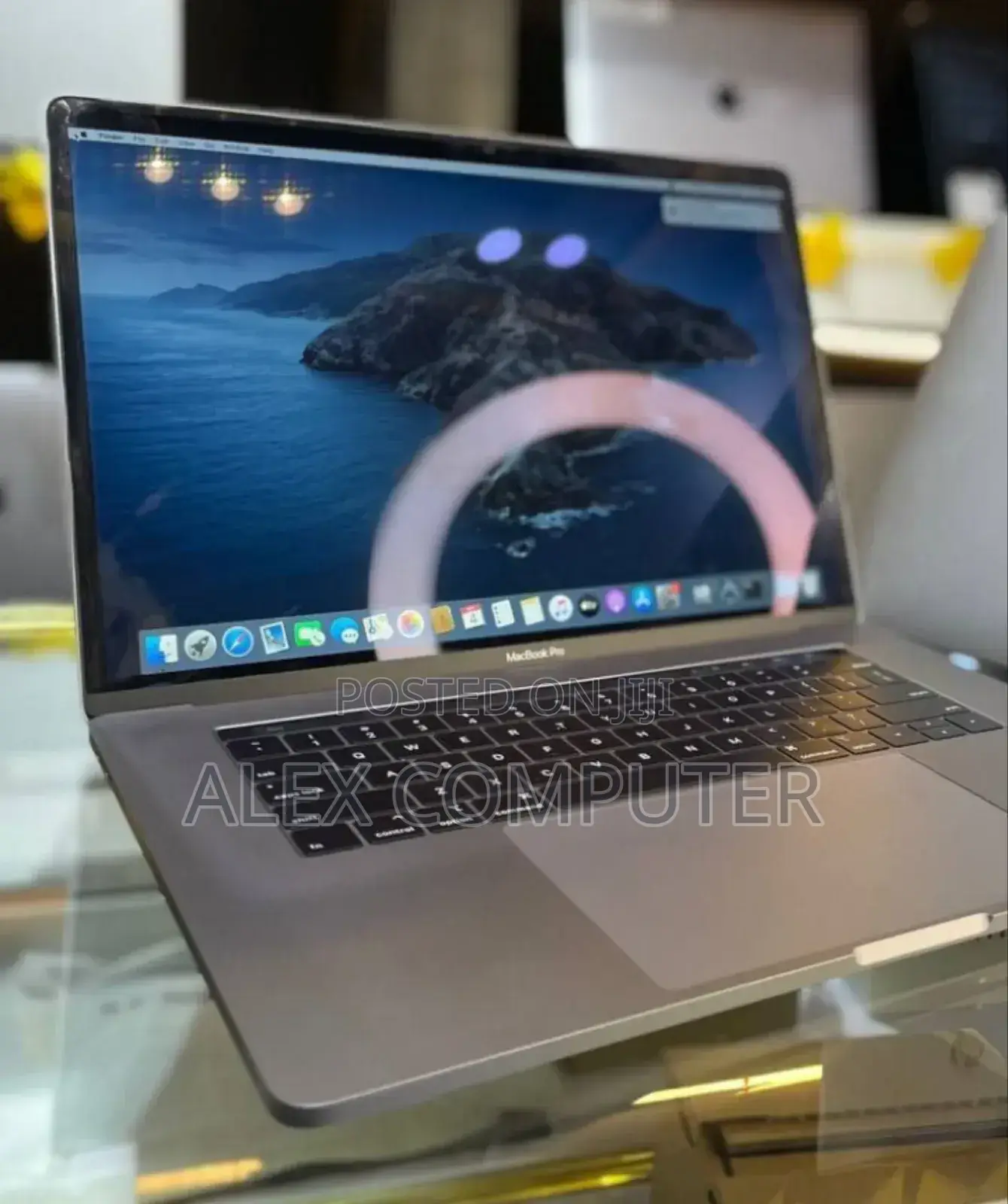 New Laptop Apple MacBook Pro 2019 32GB Intel Core I9 SSD 1T