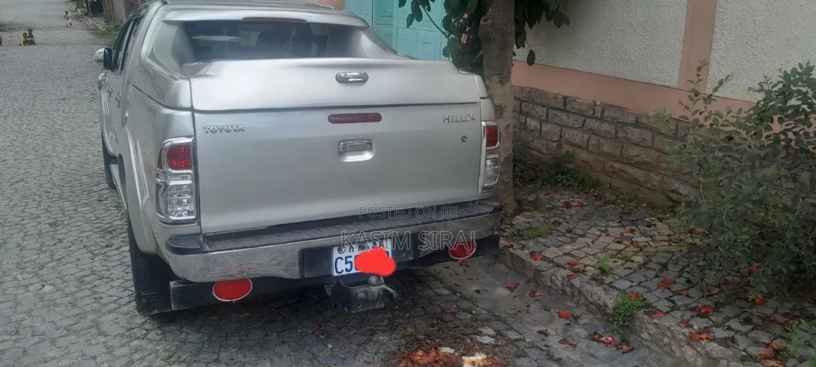 Toyota Hilux 2.5 D-4D 4X4 SRX 2010 Silver