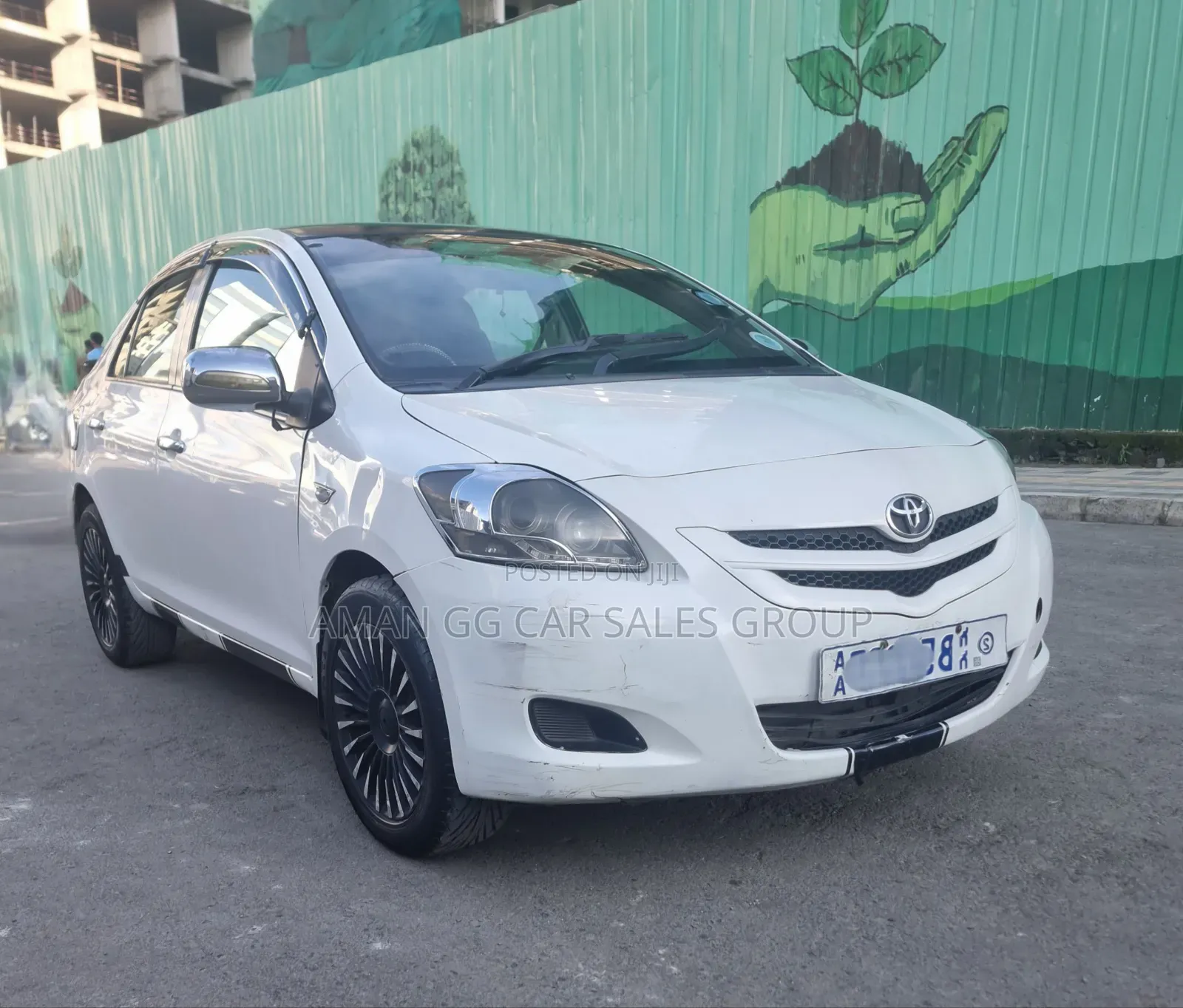 Toyota Yaris 2010 White