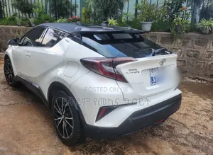 Toyota C-HR 2017 White