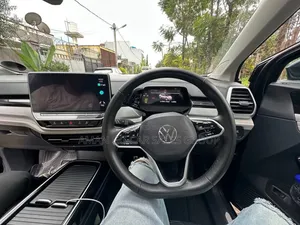 Volkswagen ID.6 2024 Blue