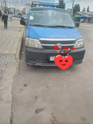Toyota HiAce 2009 Blue