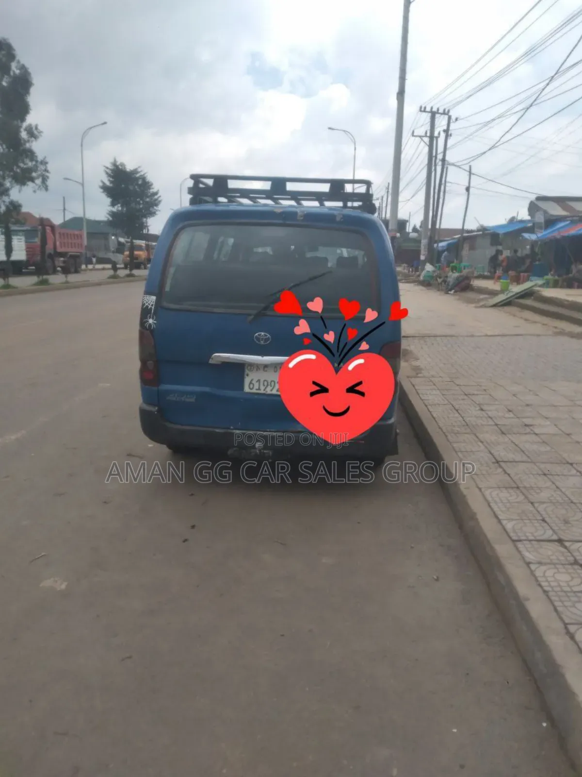 Toyota HiAce 2009 Blue