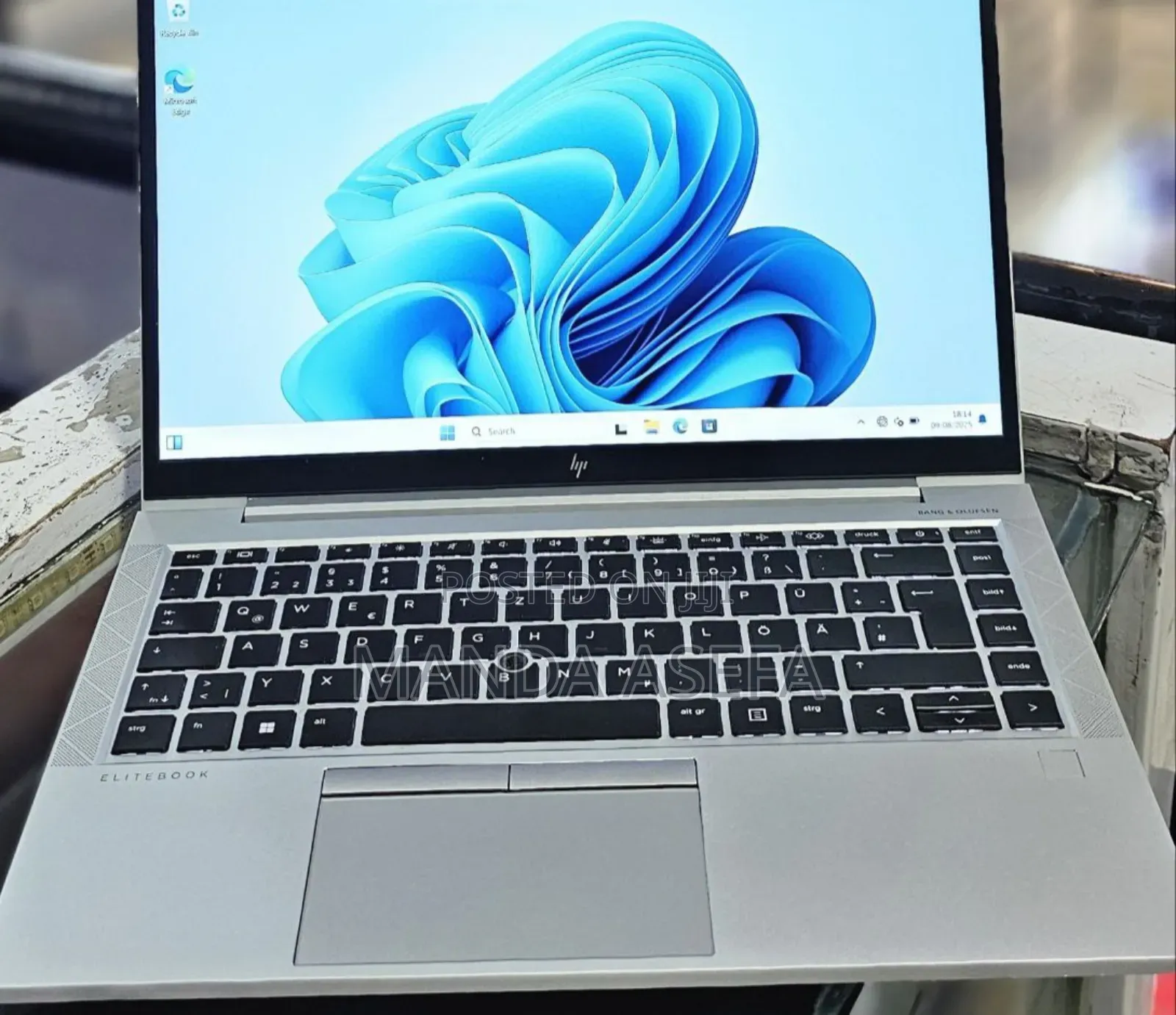 New Laptop HP EliteBook 840 G8 16GB Intel Core I5 SSD 512GB