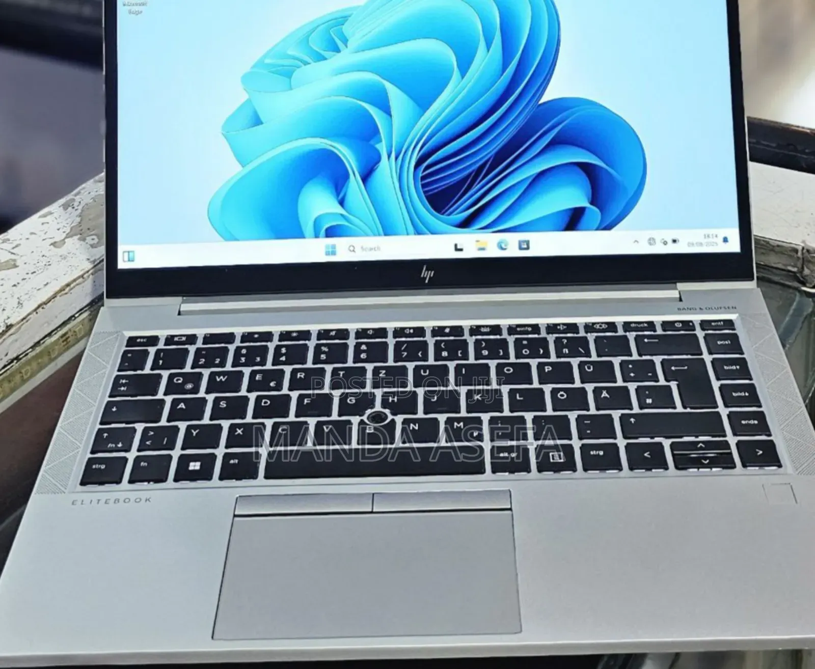 New Laptop HP EliteBook 840 G8 16GB Intel Core I5 SSD 512GB