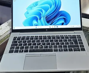 New Laptop HP EliteBook 840 G8 16GB Intel Core I5 SSD 512GB