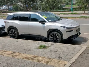 New Toyota bZ3 2025 Silver