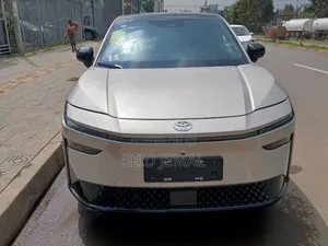 Photo - New Toyota bZ3 2025 Silver