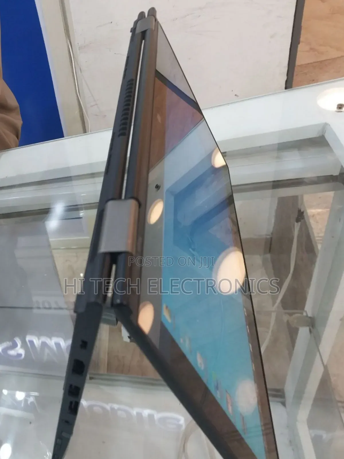 New Laptop Lenovo Yoga 260 8GB Intel Core i5 SSD 256GB