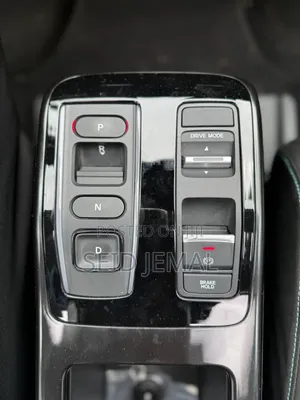 New Honda e:NS1 2025 Silver