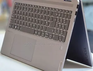 New Laptop Lenovo Yoga 7i 16GB Intel Core I7 SSD 512GB