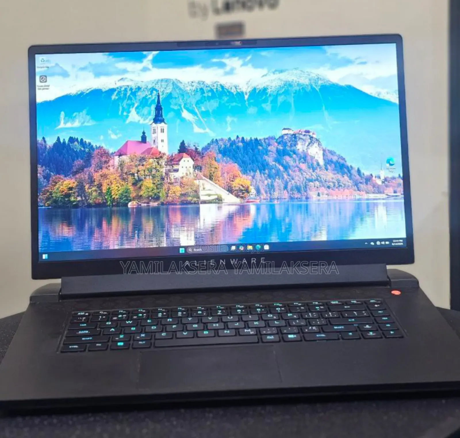 New Laptop Alienware M17x R2 16GB Intel Core I7 SSD 1T