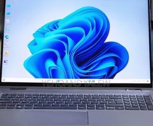 Photo - New Laptop Lenovo Yoga 7i 16GB Intel Core I7 SSD 512GB