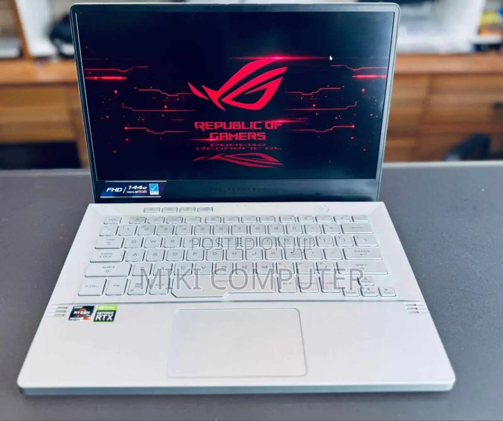 New Laptop Asus ROG Zephyrus G15 16GB AMD Ryzen 7 SSD 1T