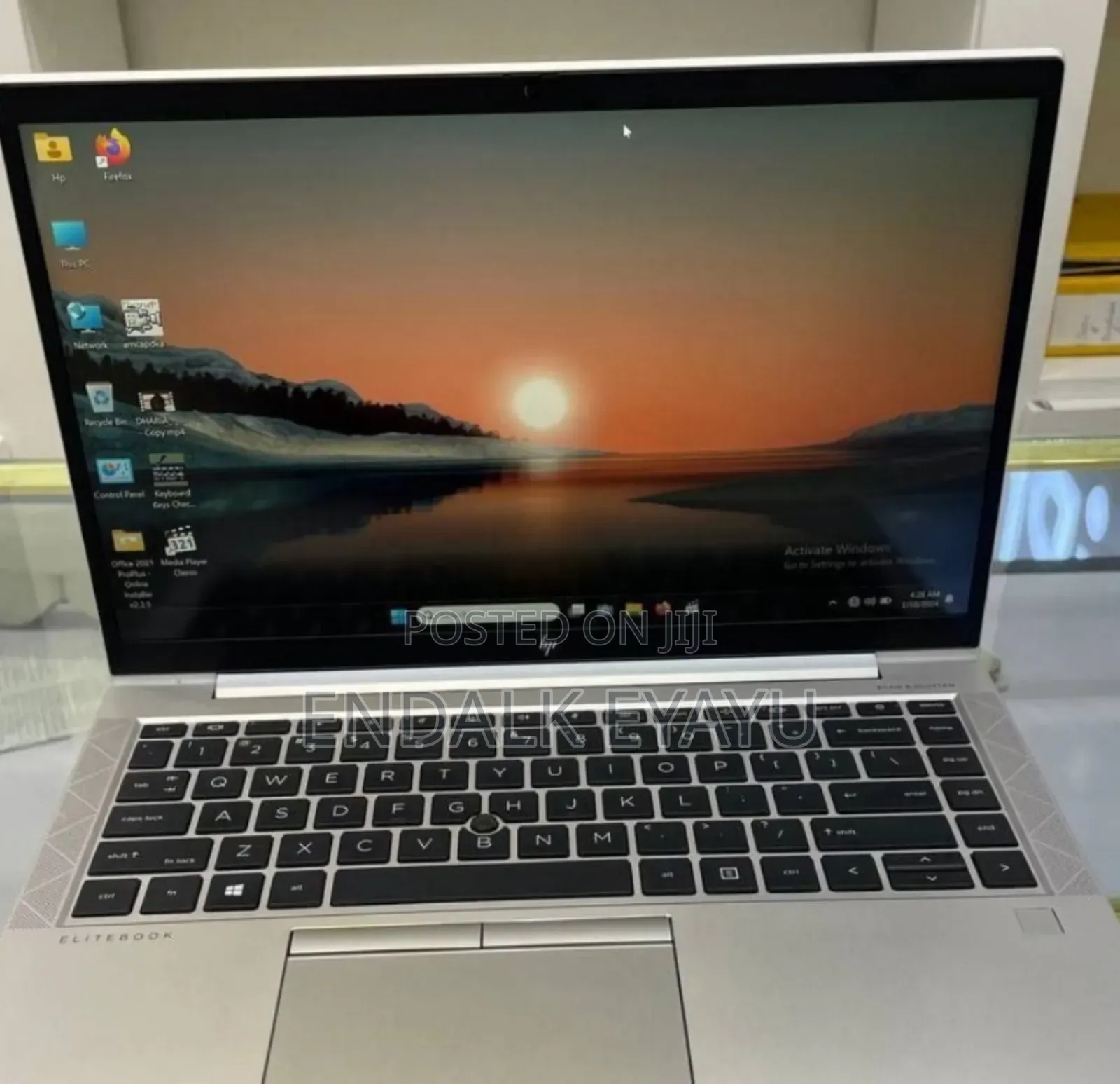 New Laptop HP EliteBook 840 G7 16GB Intel Core I5 SSD 512GB