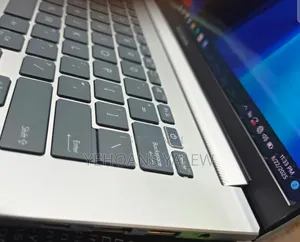 New Laptop Asus Zenbook 14 UX434 16GB Intel Core I7 SSD 512GB