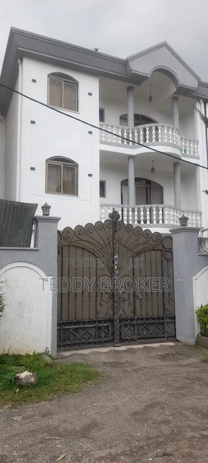 8bdrm House in Haile Garment, Nifas Silk-Lafto for sale