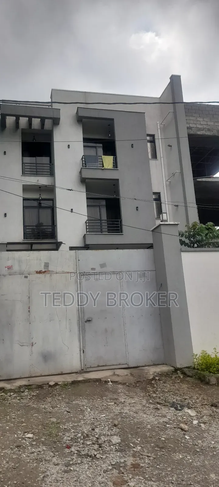 9bdrm House in Haile Garment, Nifas Silk-Lafto for sale