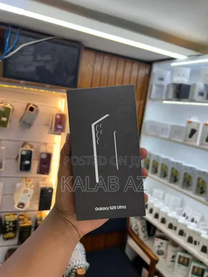 Photo - New Samsung Galaxy S25 Ultra 256 GB Black