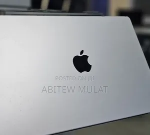 New Laptop Apple MacBook Pro 2023 M3 14-Inch 8GB Apple M3 SSD 512GB