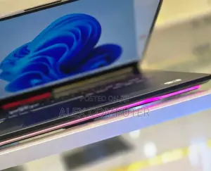 New Laptop Asus ROG Strix G15 16GB AMD Ryzen 9 SSD 512GB