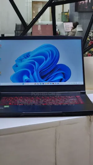 New Laptop MSI GF63 12GB Intel Core I5 SSD 512GB