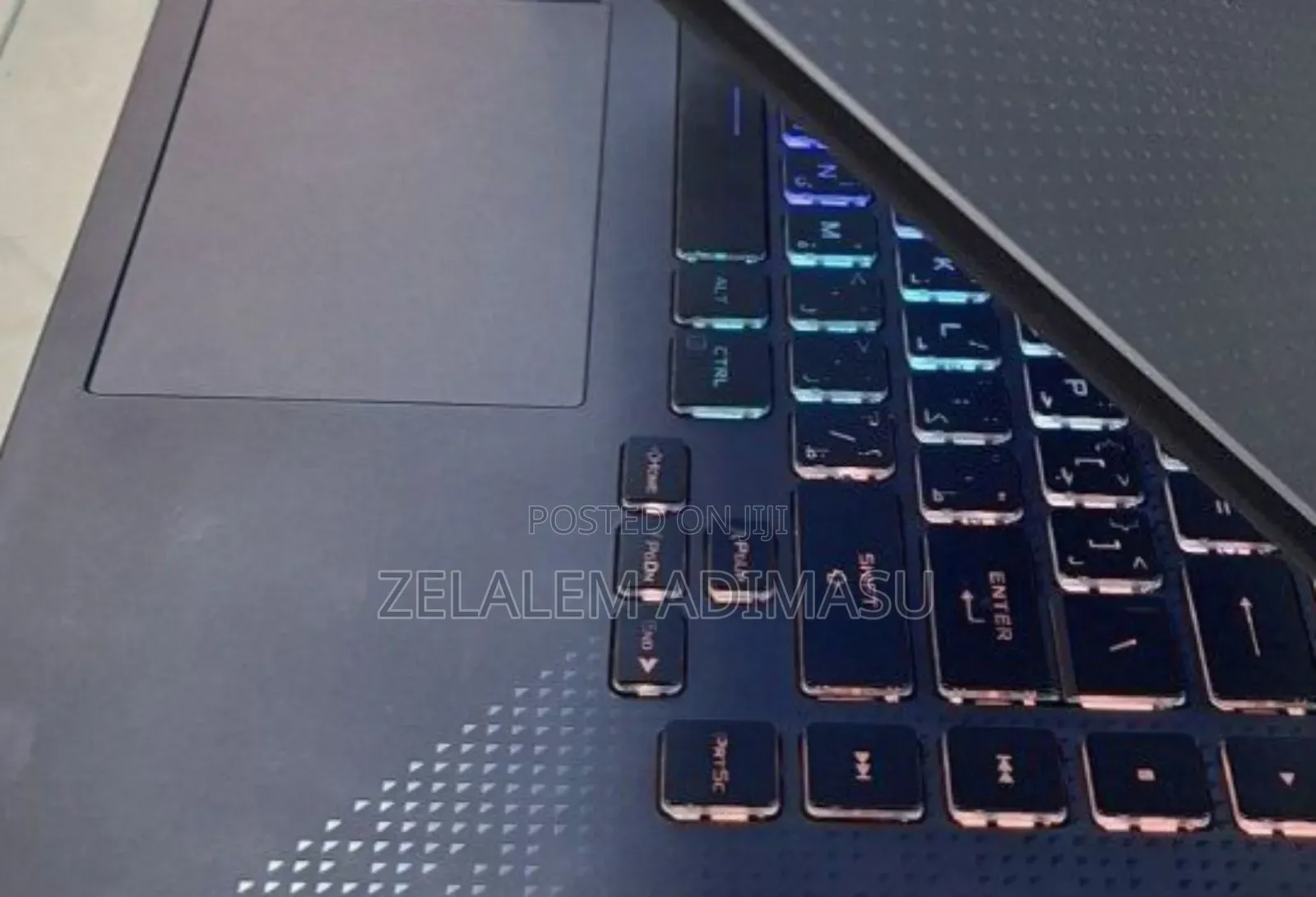 New Laptop Asus ROG Strix G15 16GB AMD Ryzen 7 SSD 1T