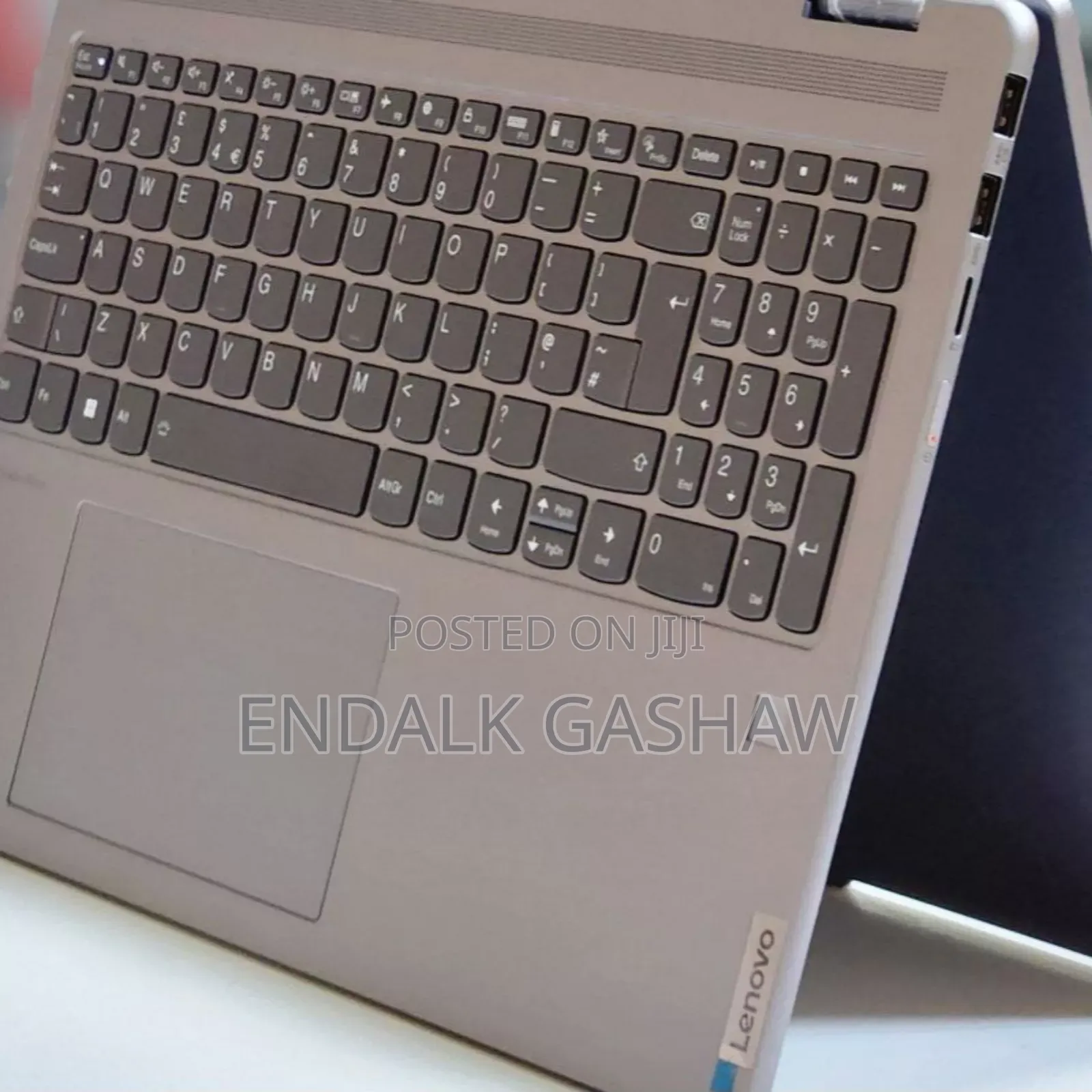 New Laptop Lenovo Yoga 7i 16GB Intel Core I7 SSD 512GB