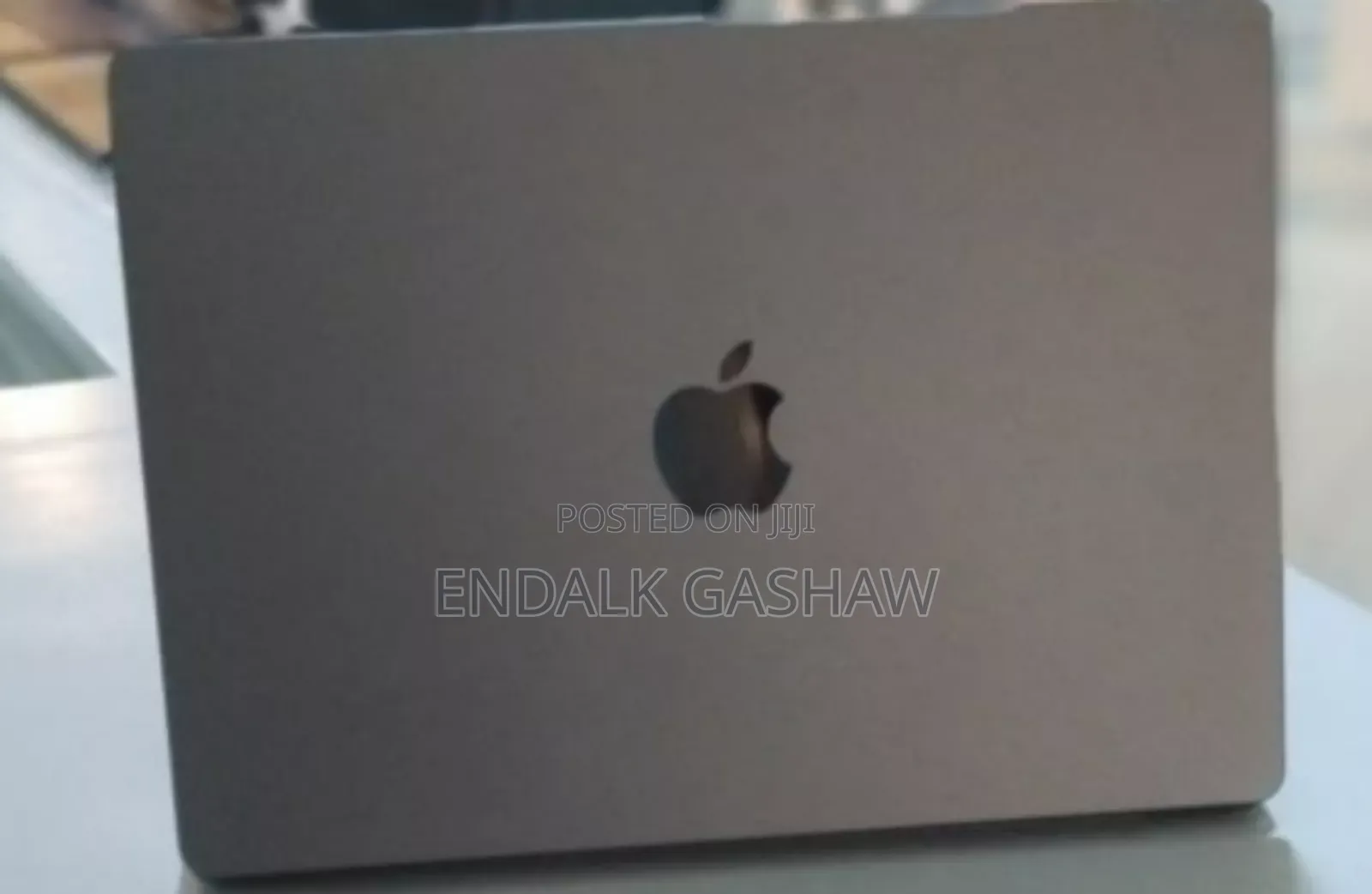 New Laptop Apple MacBook Pro 2021 M1 16GB Apple M1 Pro SSD 512GB