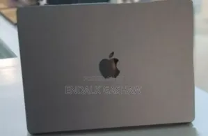 New Laptop Apple MacBook Pro 2021 M1 16GB Apple M1 Pro SSD 512GB