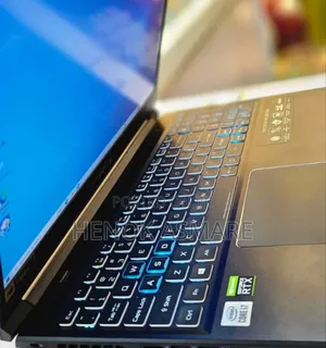 New Laptop Acer Predator Helios 300 16GB Intel Core I7 SSD 1T