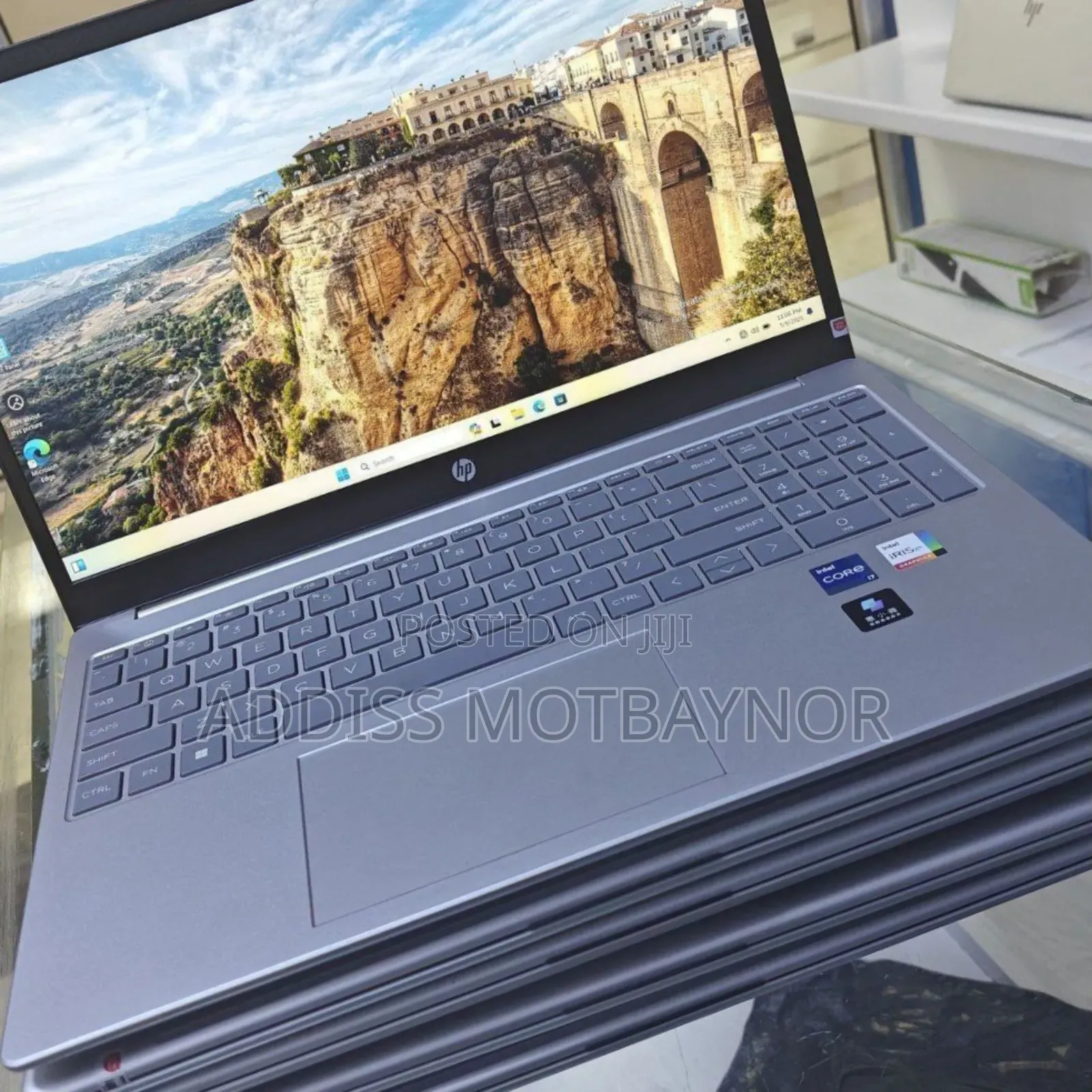 New Laptop HP Stream Notebook 16GB Intel Core I7 SSD 512GB