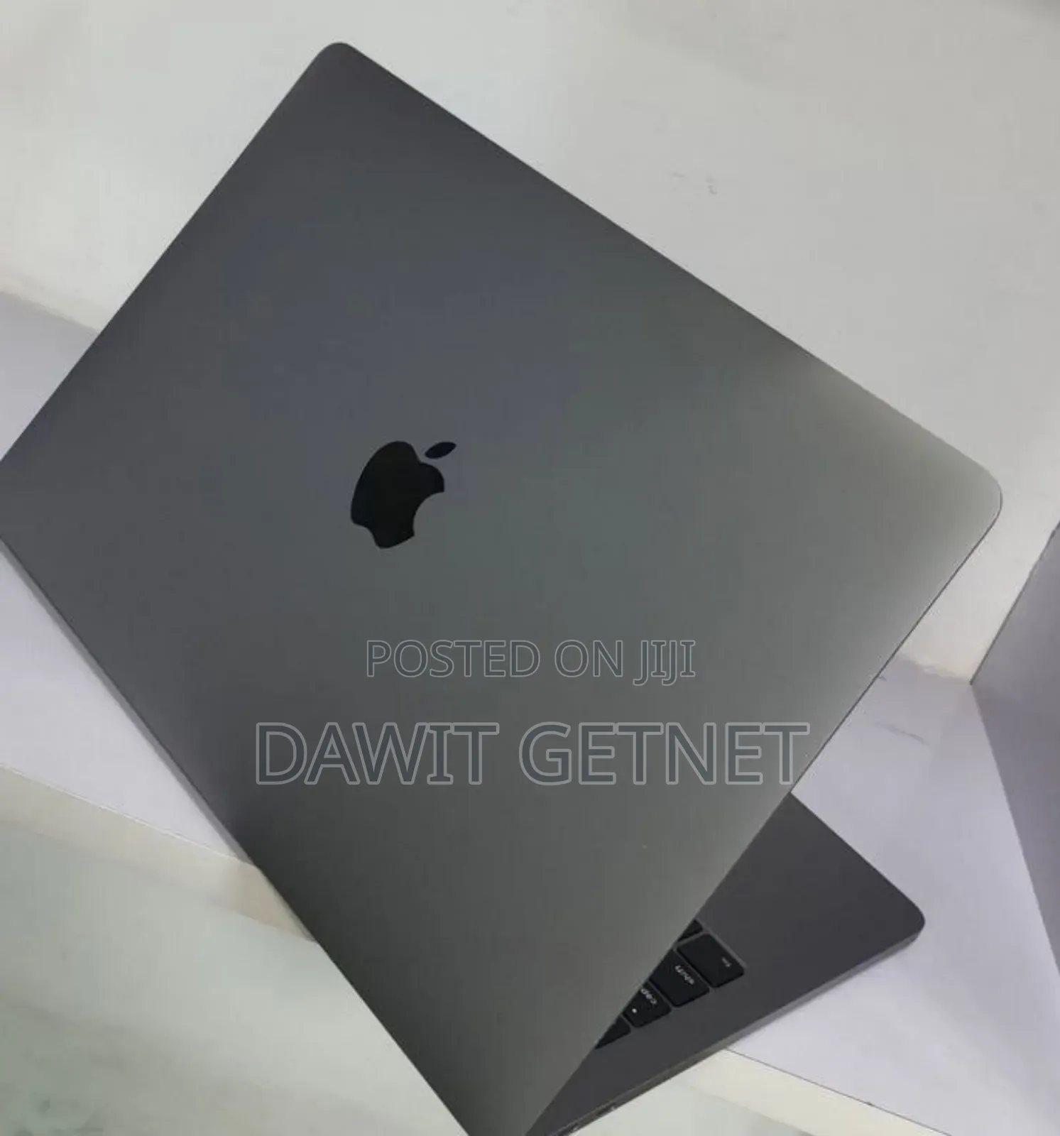 New Laptop Apple MacBook Pro 2017 8GB Intel Core I5 SSD 128GB