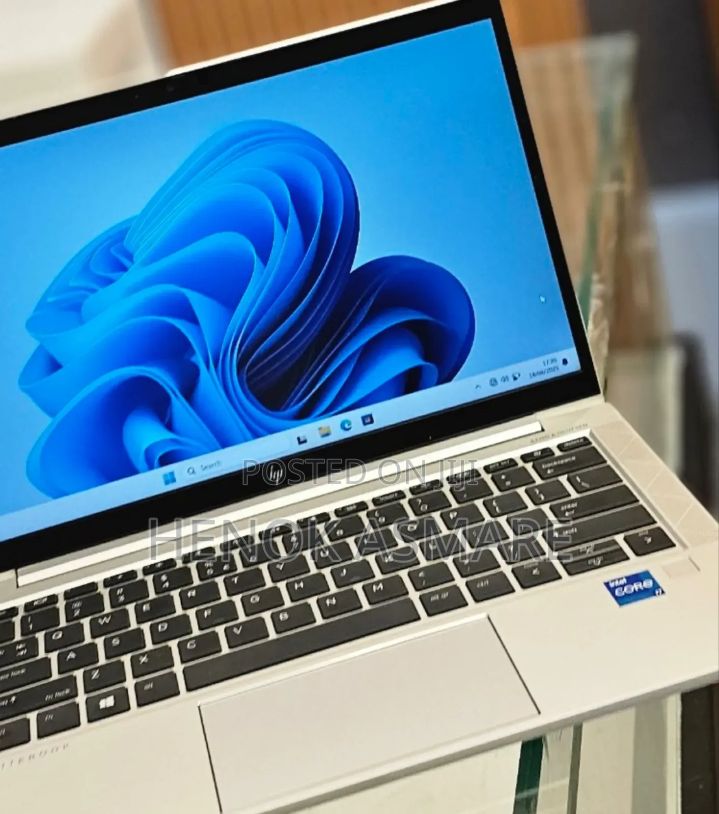 New Laptop HP EliteBook 830 G8 16GB Intel Core I7 SSD 512GB