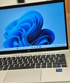 New Laptop HP EliteBook 830 G8 16GB Intel Core I7 SSD 512GB