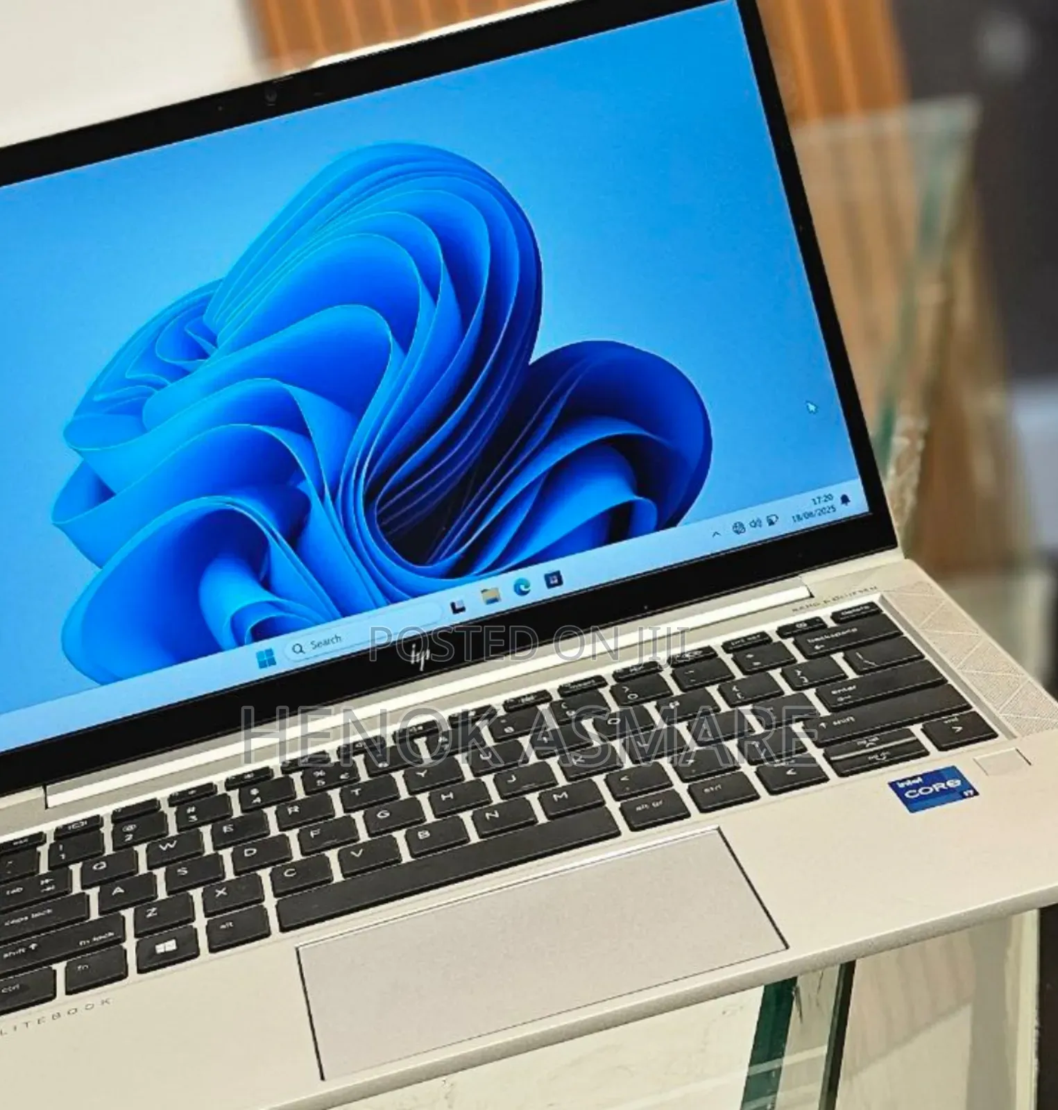 New Laptop HP EliteBook 830 G8 16GB Intel Core I7 SSD 512GB