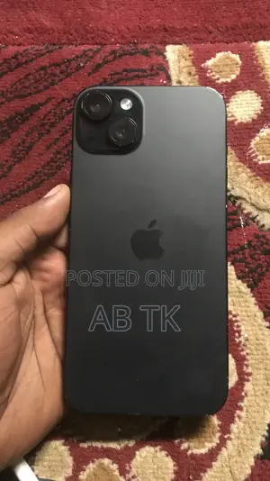 New Apple iPhone 15 Plus 128 GB Black