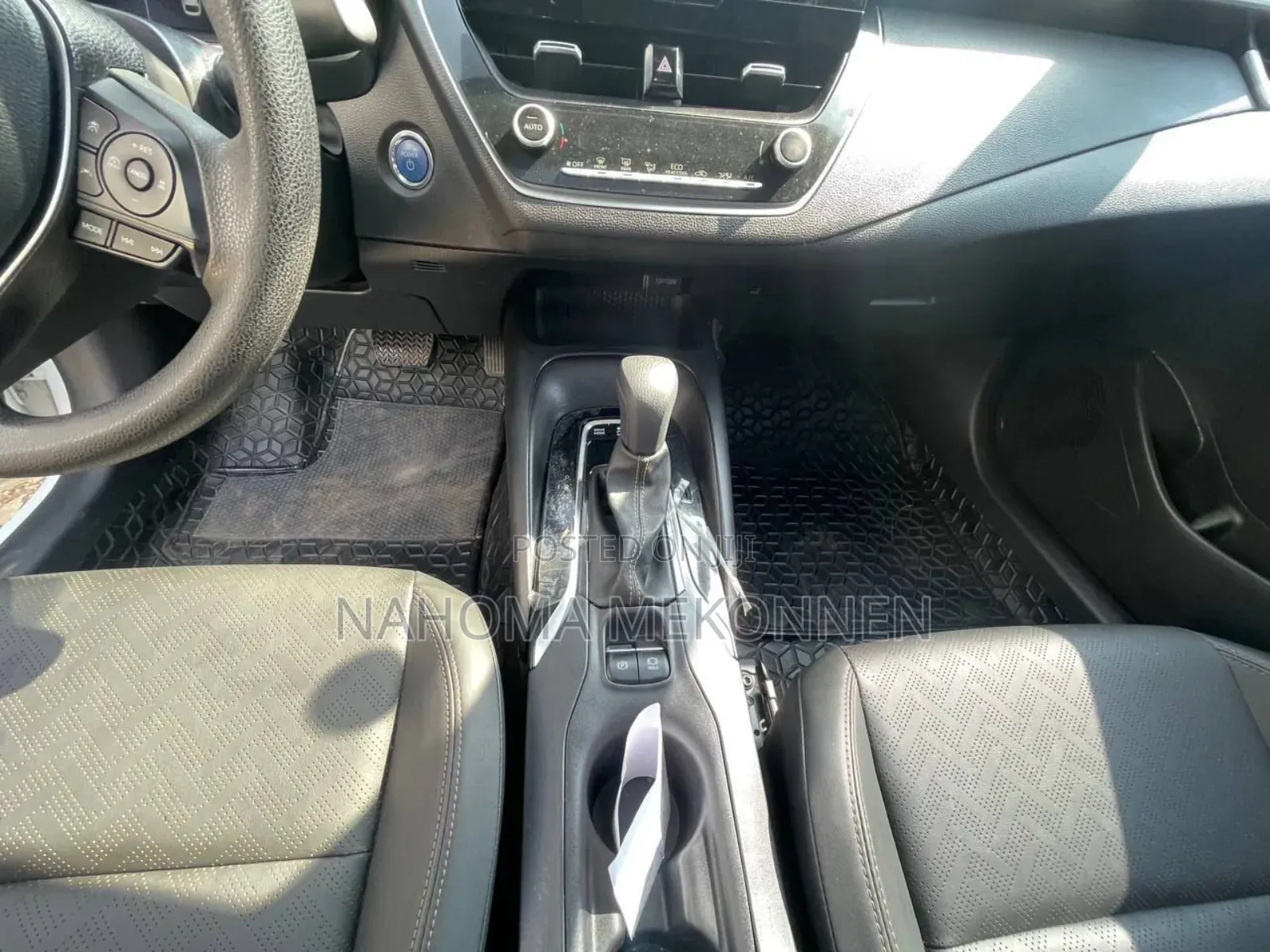 Toyota Corolla 2024 White