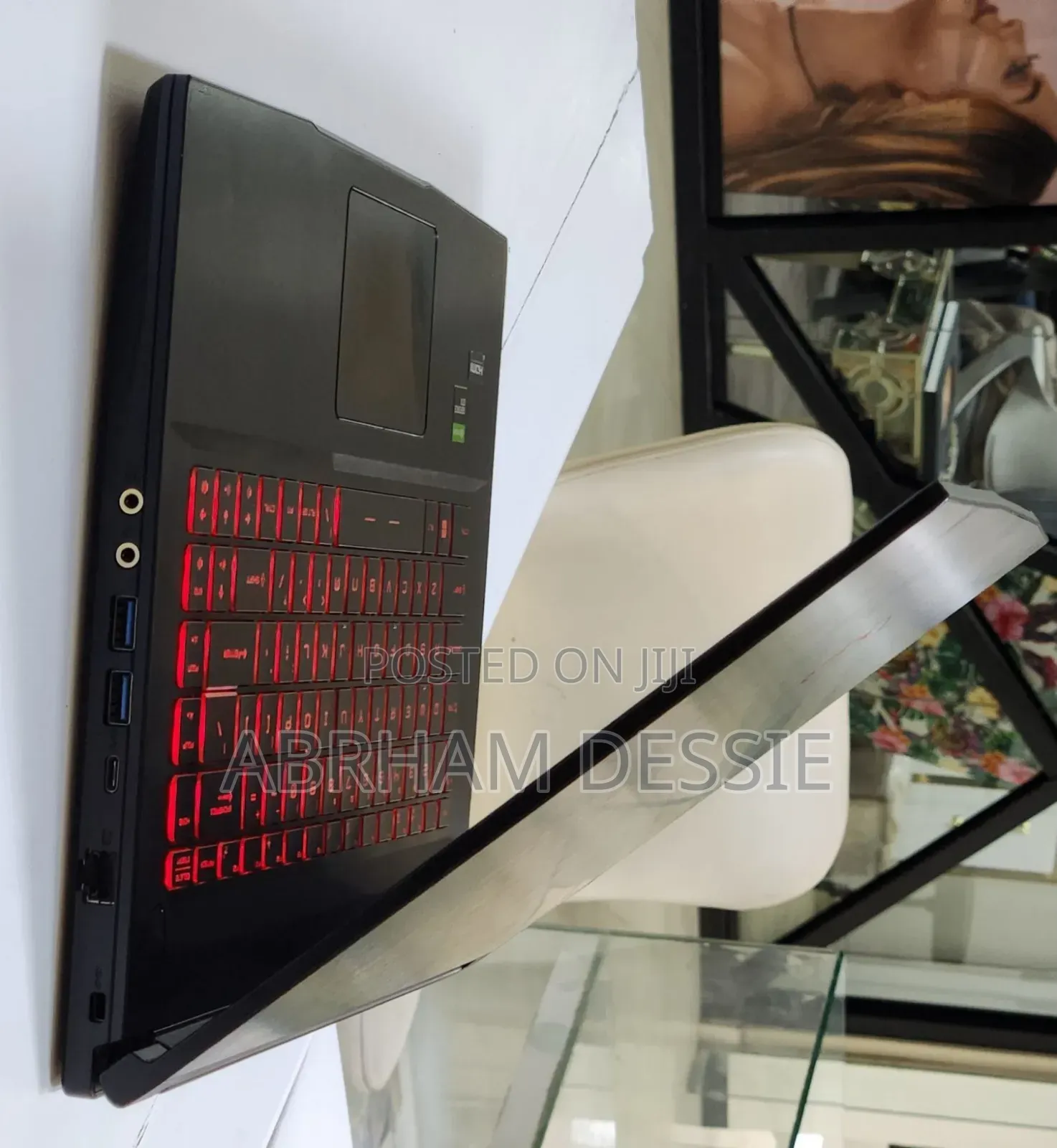 New Laptop MSI GF63 12GB Intel Core I5 SSD 512GB