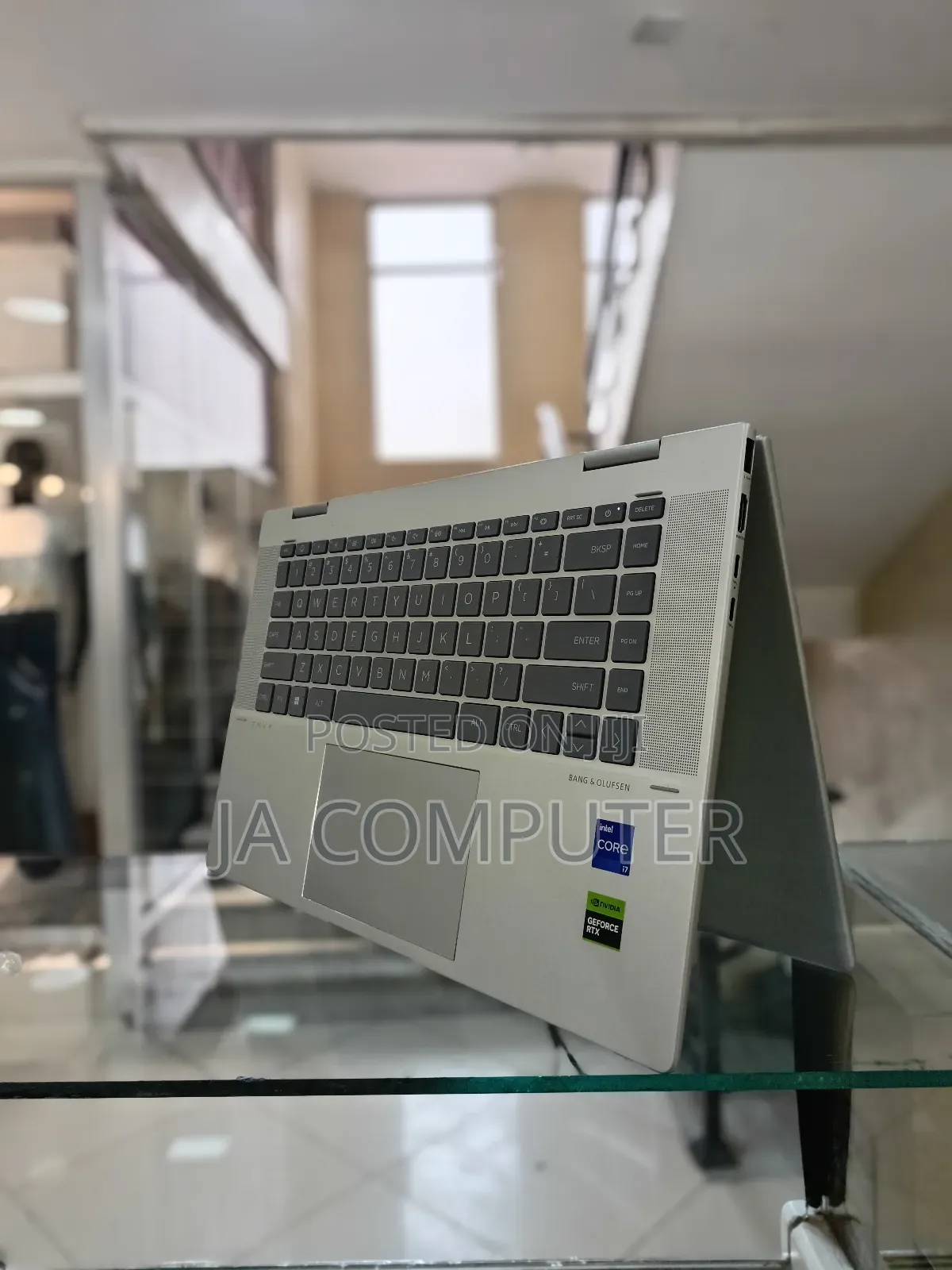 New Laptop HP Envy X360 16GB Intel Core I7 SSD 1T