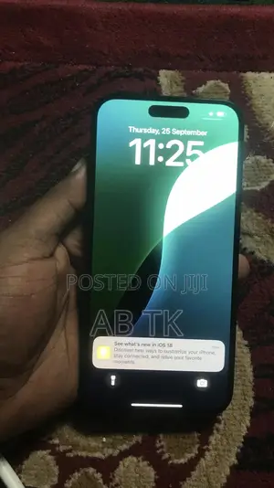 Photo - New Apple iPhone 15 Plus 128 GB Black