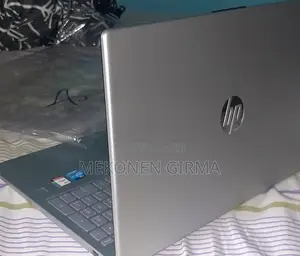 Photo - New Laptop HP 15 16GB Intel Core I7 SSD 1T