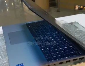 New Laptop Dell Latitude 14 8GB Intel Core I5 SSD 256GB