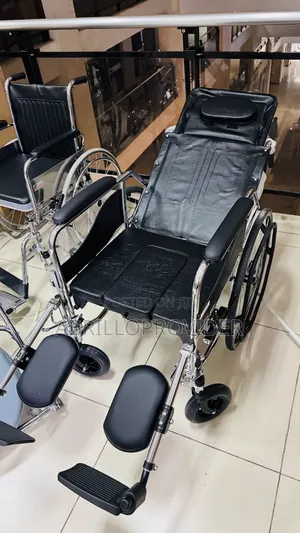 Toilet Wheelchair手wheelchair廿wheelchair口wheelchair手wheelchair 口wheel 手