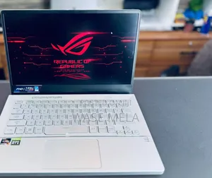 New Laptop Asus ROG Zephyrus G14 16GB AMD Ryzen 7 SSD 1T