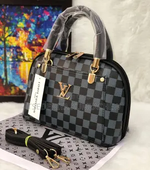 Louis Vuitton Branded Hand and Shoulder Wz Different Color Ladies Bag