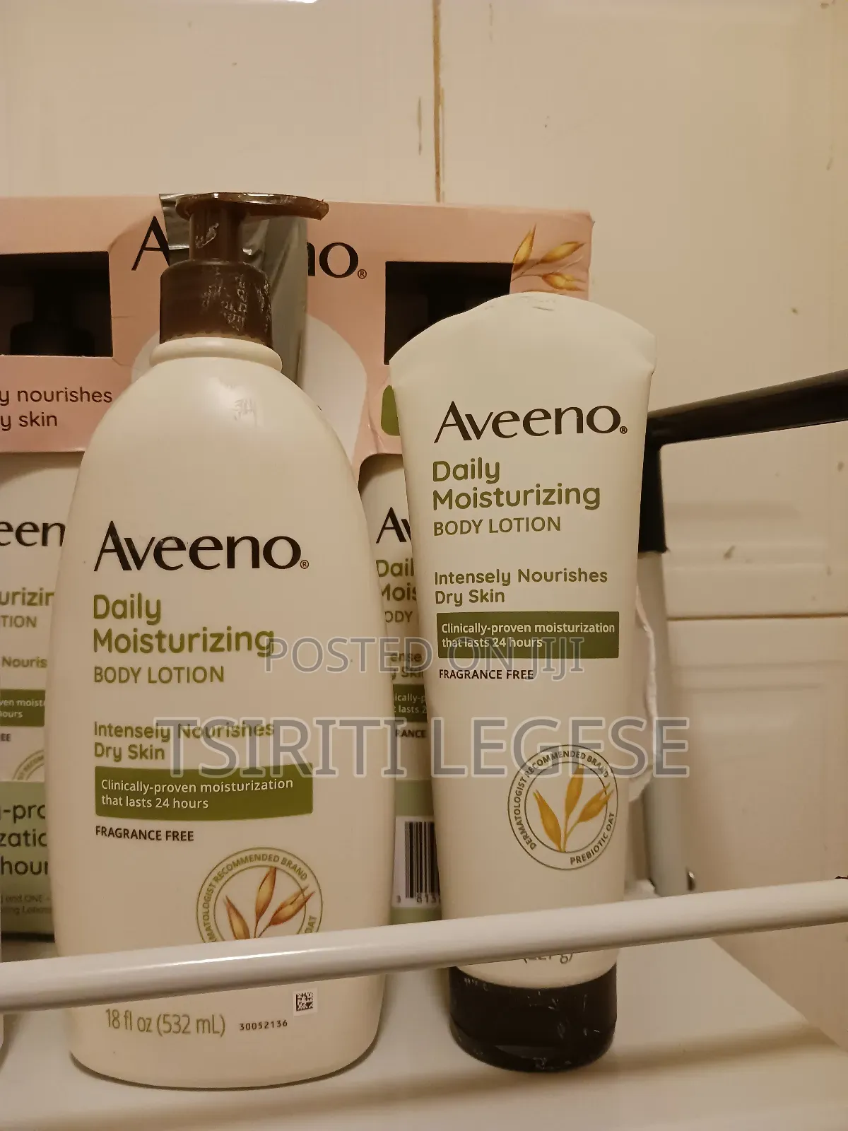 Aveeno Daily Mosturizing Body Lotion(From Usa)